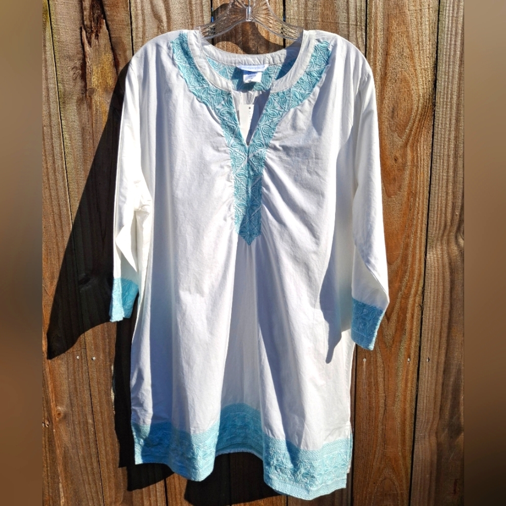 NWT The Company Store White Tunic with Light Blue Embroidery